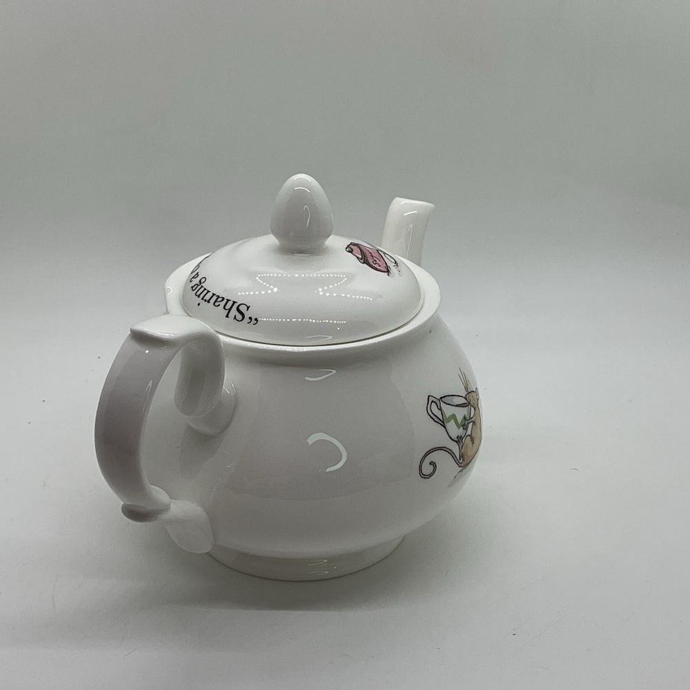 Whittard of Chelsea White Bone China Teapot with Cat Design - Picture 7 of 9